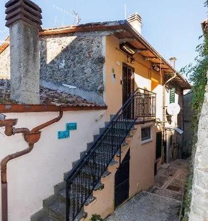 La Casa Di Umberto * Piediluco